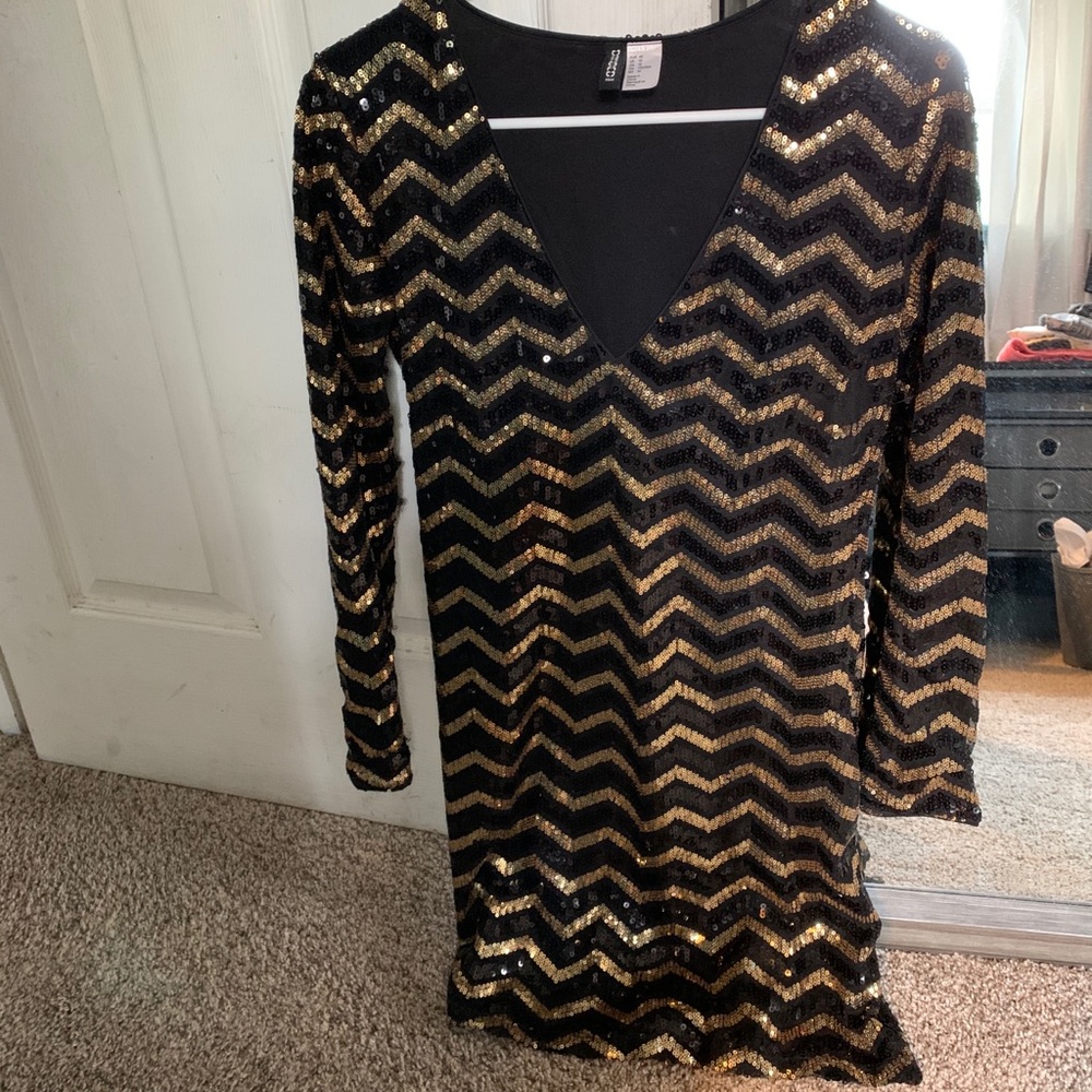 Sparkly fitted dress